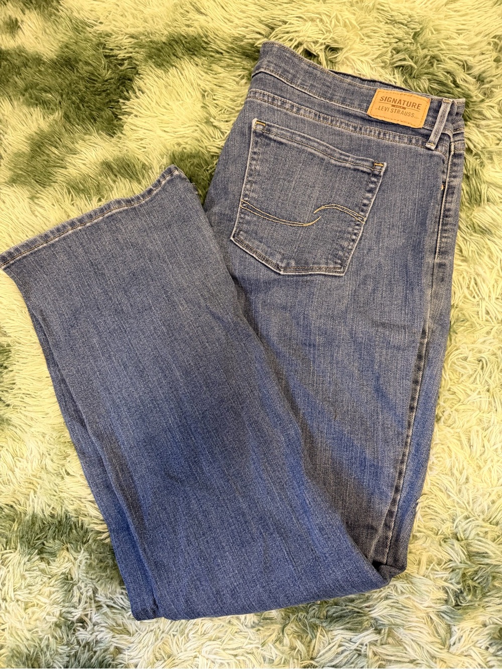 Levi's Women's Blue Straight-Leg Jeans